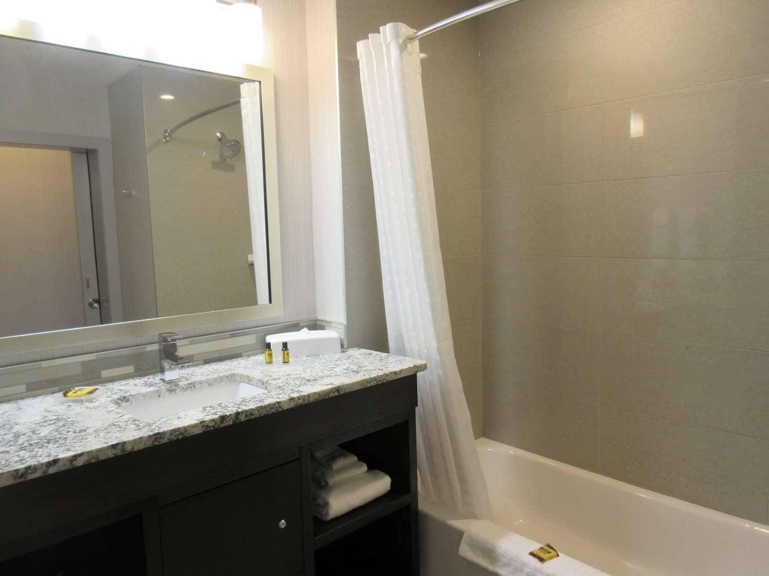 Best Western Plus Airdrie Gateway Zewnętrze zdjęcie