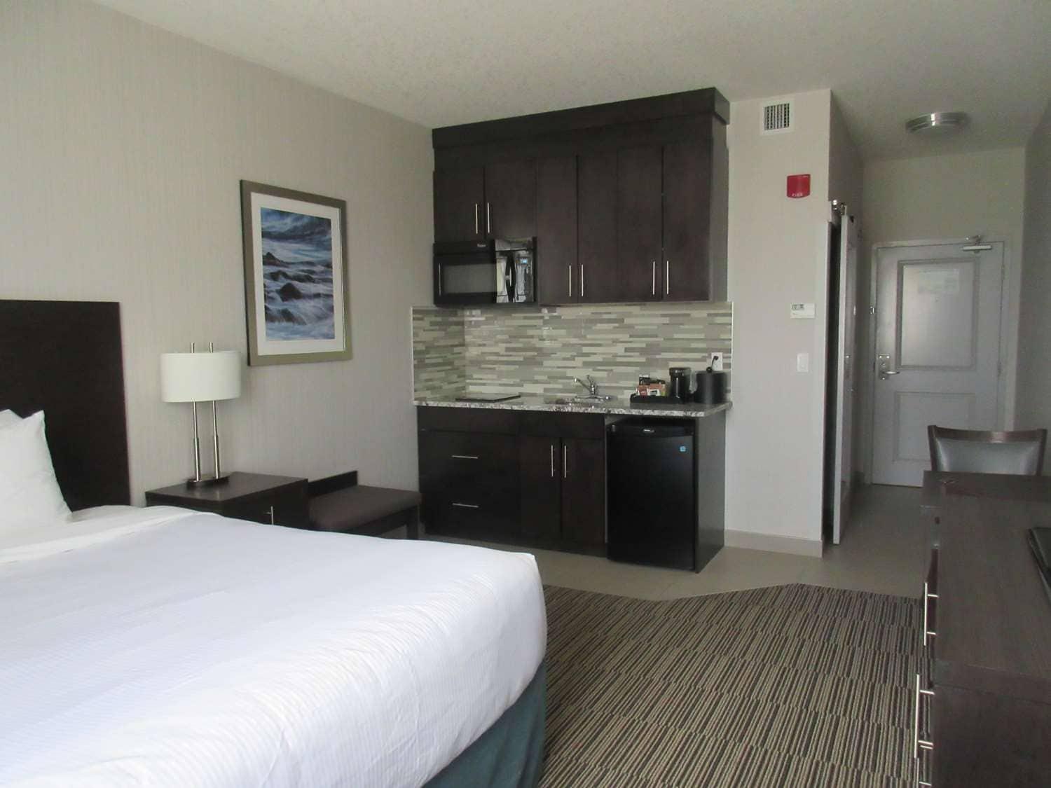 Best Western Plus Airdrie Gateway Zewnętrze zdjęcie