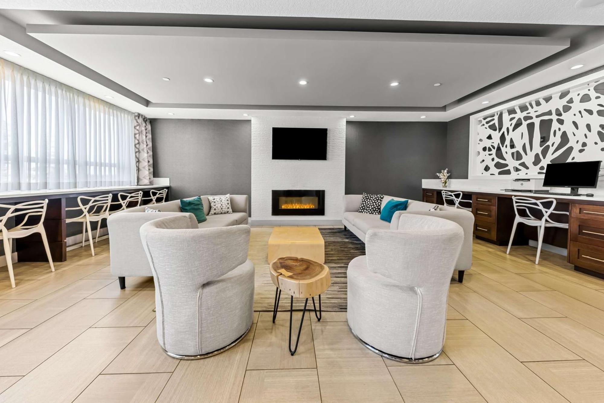Best Western Plus Airdrie Gateway Zewnętrze zdjęcie