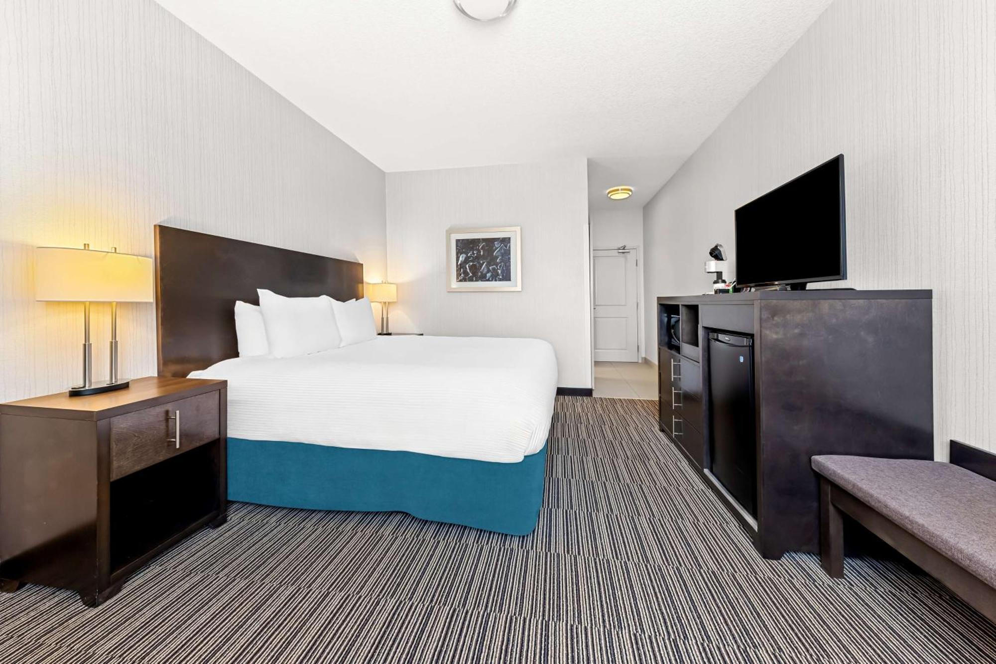 Best Western Plus Airdrie Gateway Zewnętrze zdjęcie