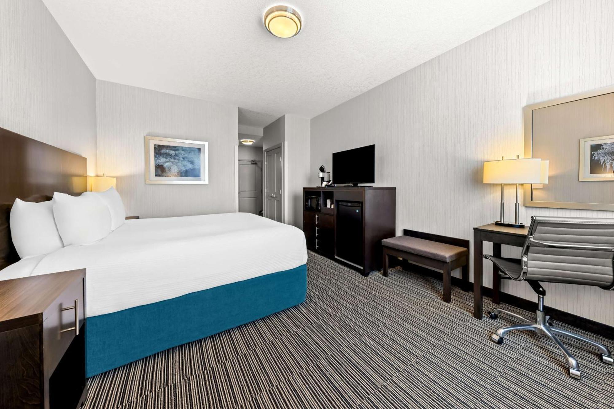 Best Western Plus Airdrie Gateway Zewnętrze zdjęcie