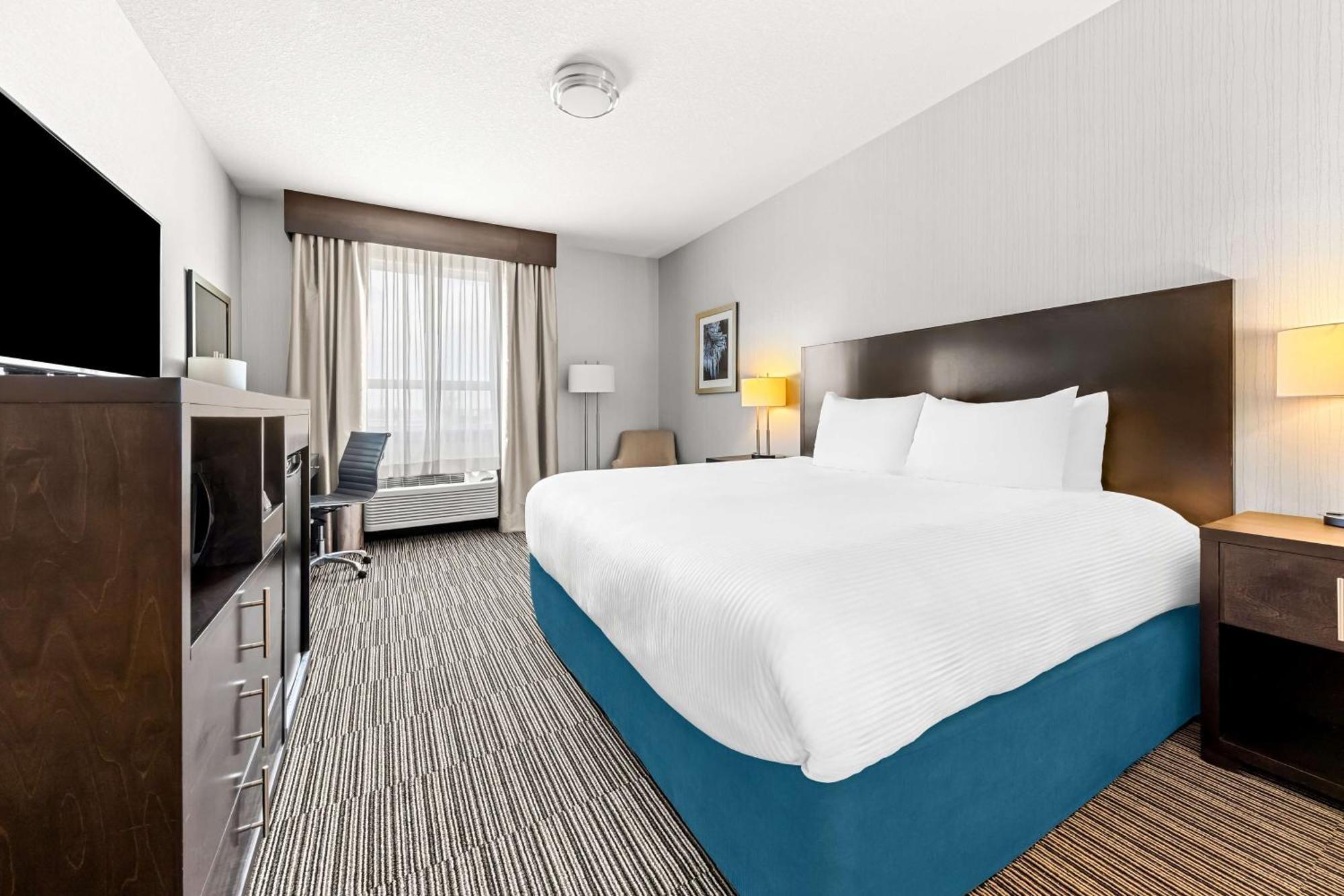 Best Western Plus Airdrie Gateway Zewnętrze zdjęcie